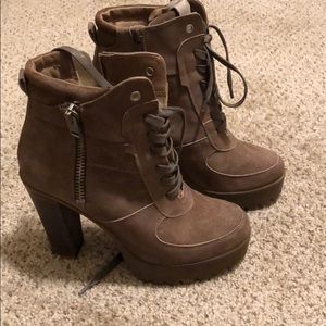 Steve Madden Taupe Booties